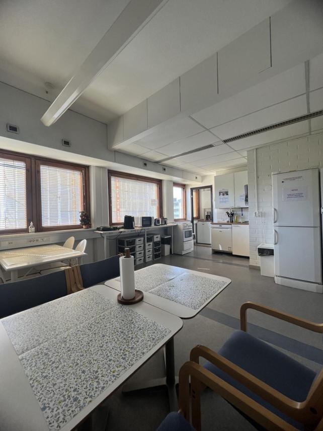 Office House Services 670 Helsinki Exterior photo